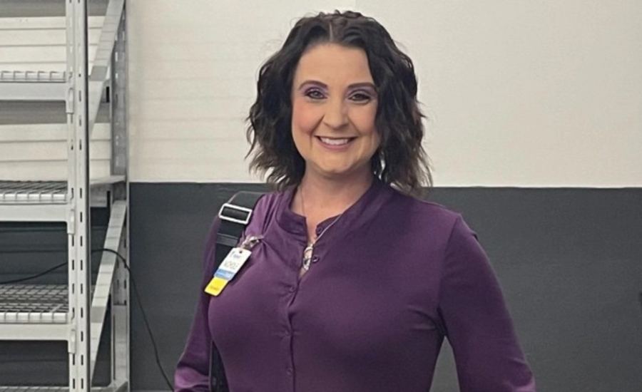 nichole hart walmart manager