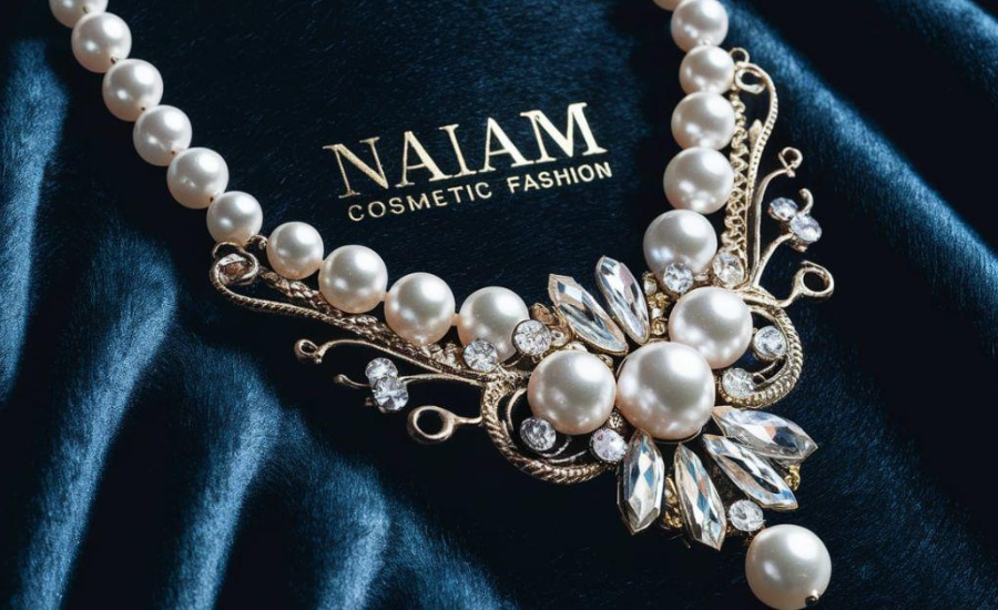 Naiam Cosmetic Fashion Necklace